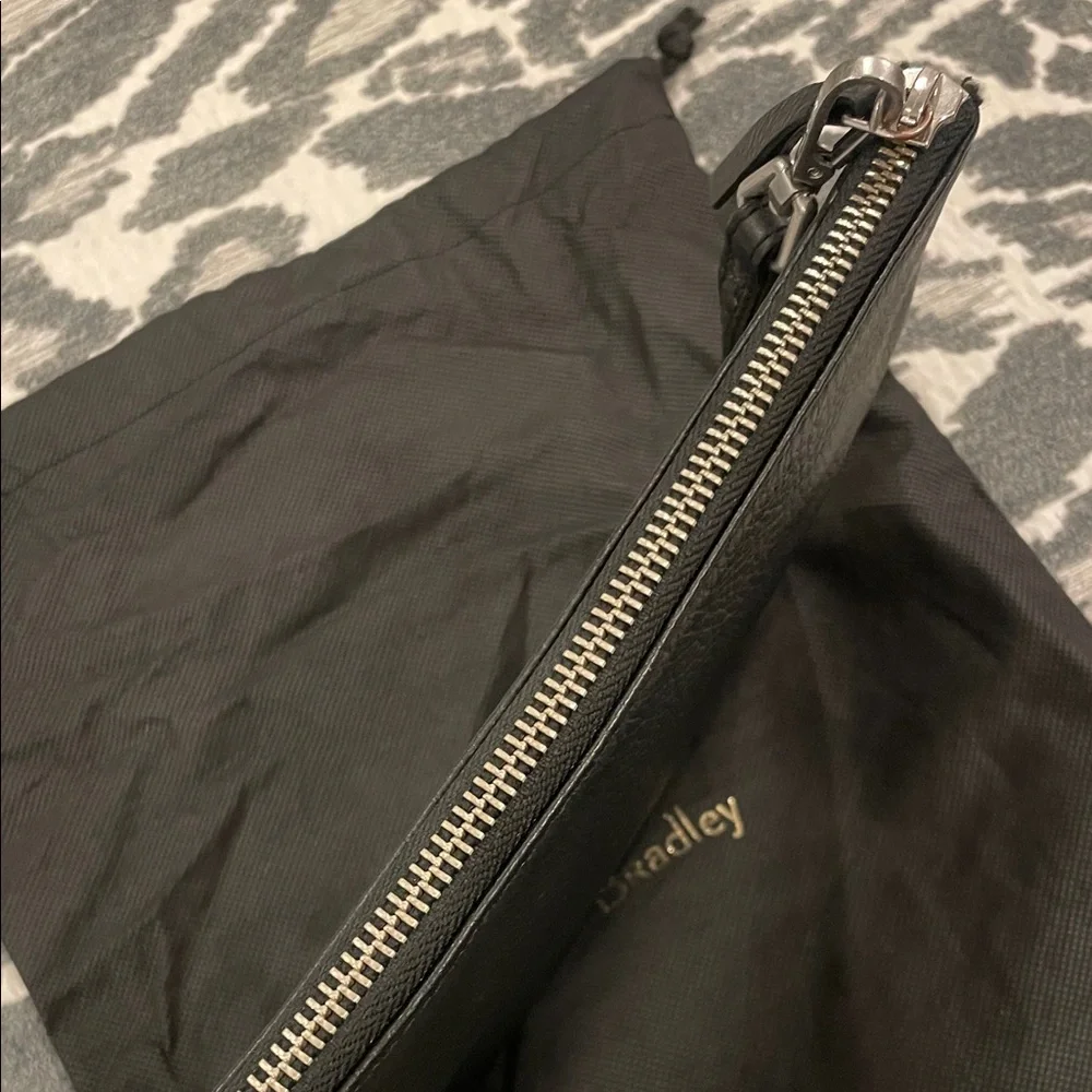 Vera Bradley Black and Blue Floral Leather Clutch Mallory Genuine Leather - Picture 8 of 12